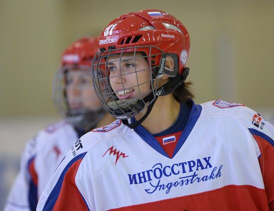 Hockey. Russian women's national team's friendly match