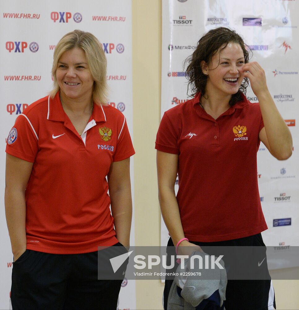 Hockey. Russian women's national team's friendly match