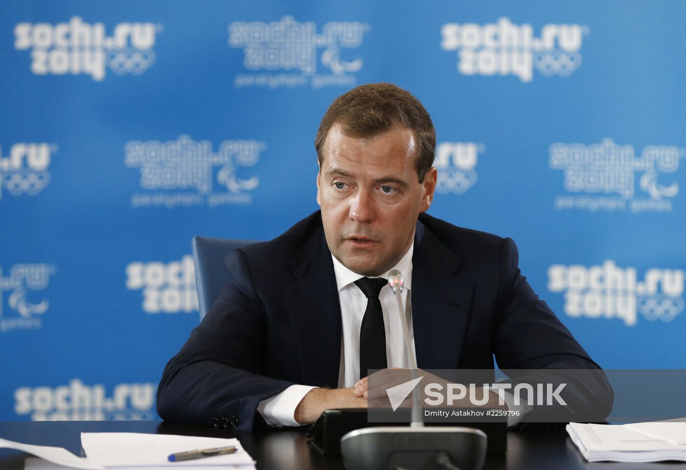Medvedev chairs meeting on preparations for Sochi Olympics