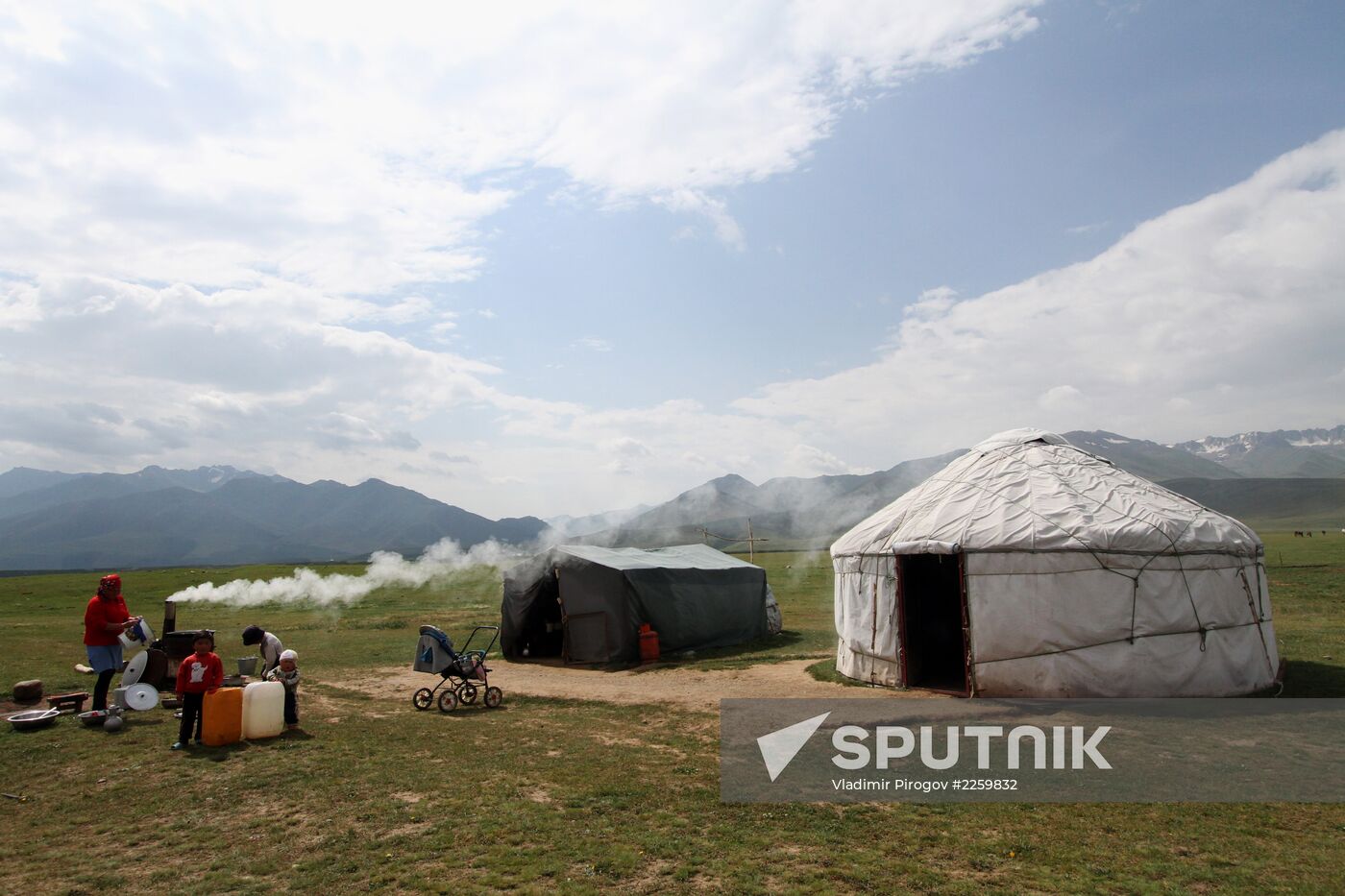 Mountain pasture in Suusamyr Valley