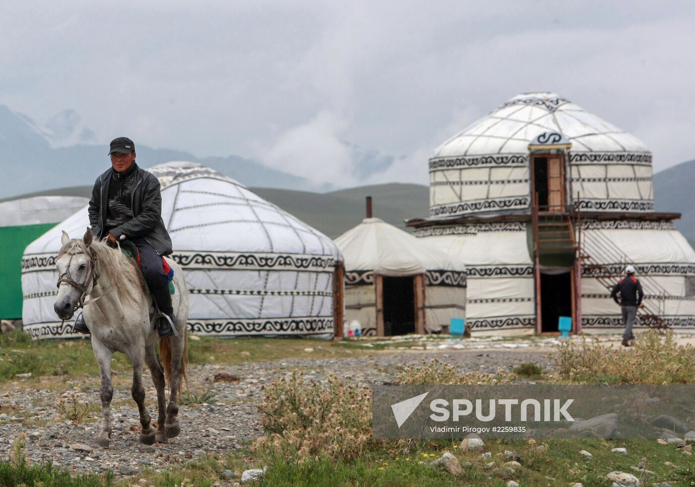 Mountain pasture in Suusamyr Valley