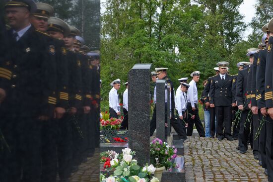 13th anniversary of Kursk submarine explosion