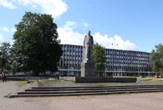 Russia's cities. Petrozavodsk