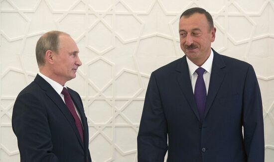 Vladimir Putin visits Azerbaijan