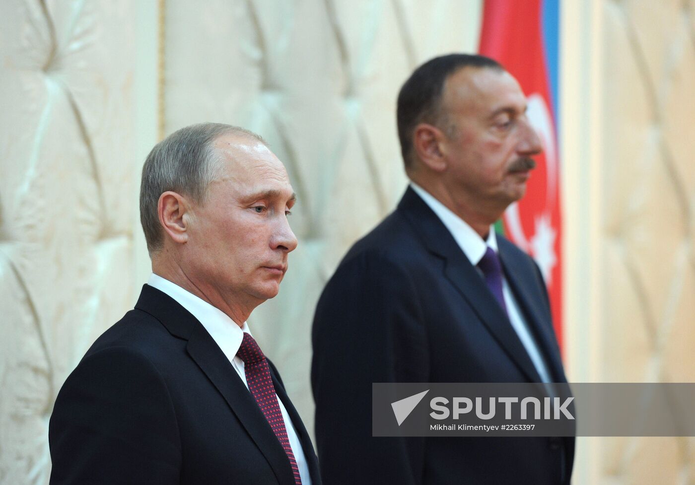 Vladimir Putin visits Azerbaijan