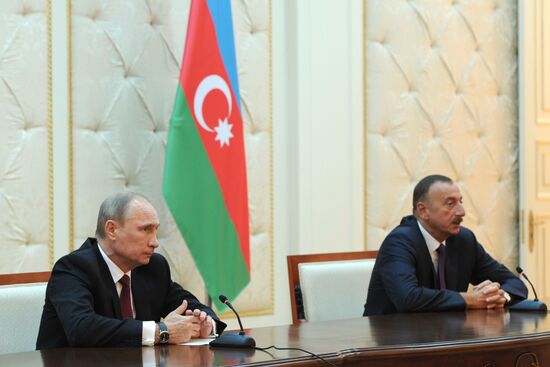Vladimir Putin visits Azerbaijan