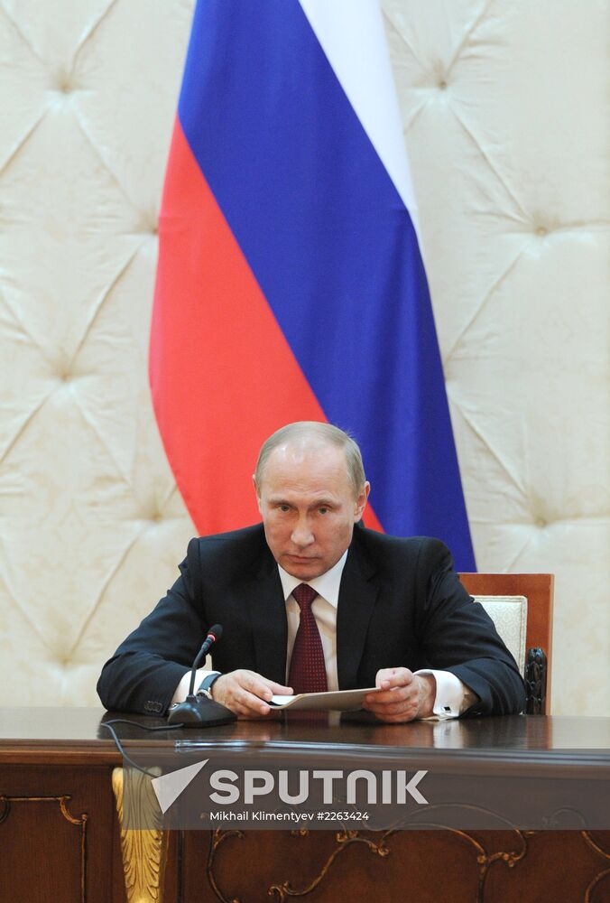 Vladimir Putin visits Azerbaijan