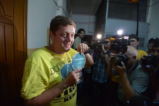 Navalny's supporters detained in Moscow