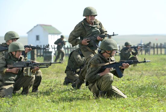 Peace Mission 2013, Russia-China joint anti-terrorism drill