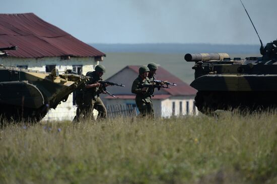 Peace Mission 2013, Russia-China joint anti-terrorism drill