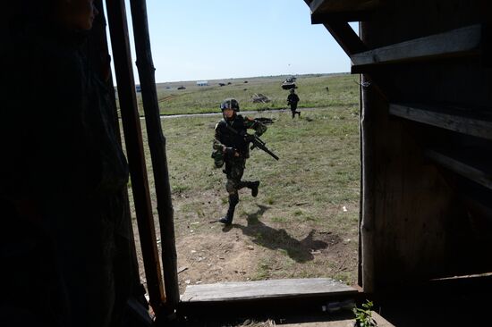 Peace Mission 2013, Russia-China joint anti-terrorism drill