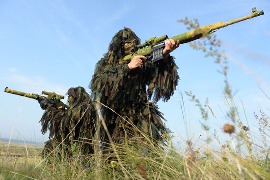 Joint Russian-Chinese exercises Peace Mission-2013