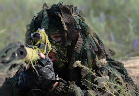 Joint Russian-Chinese exercises Peace Mission-2013