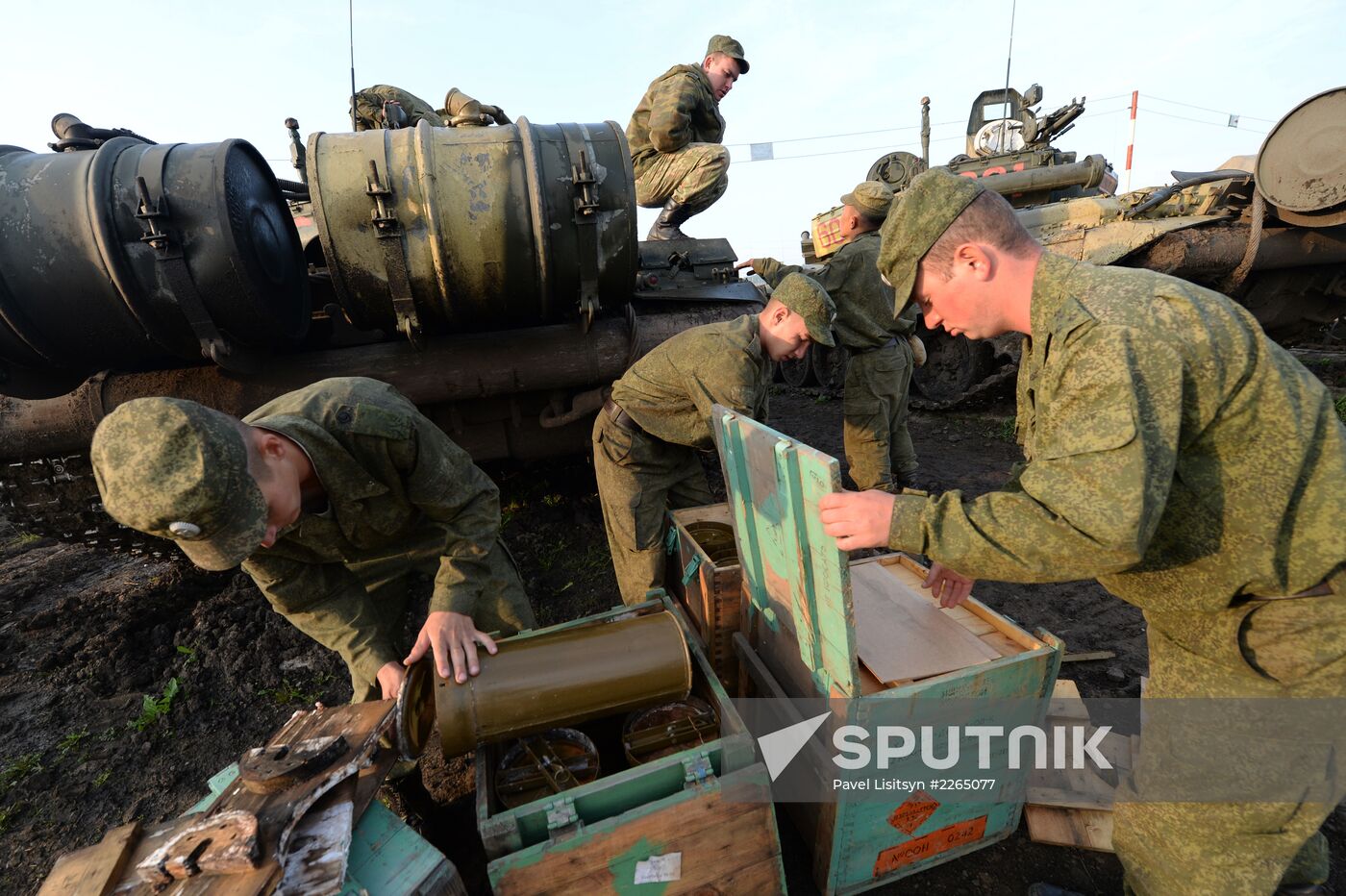 Joint Russian-Chinese exercises Peace Mission-2013