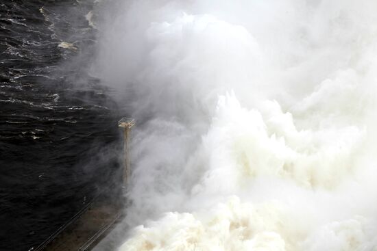Water dicharge
