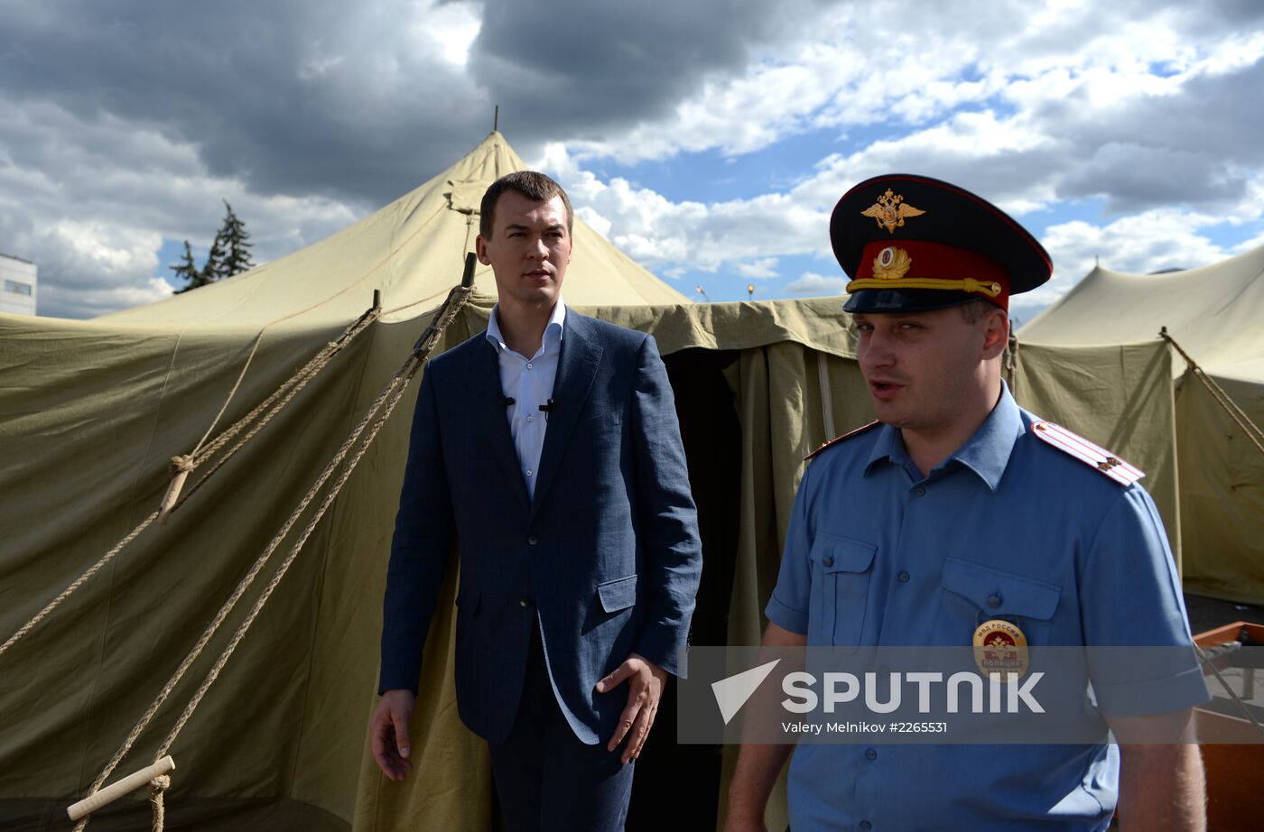 Mikhail Degtyarev visits camp for illegal migrants