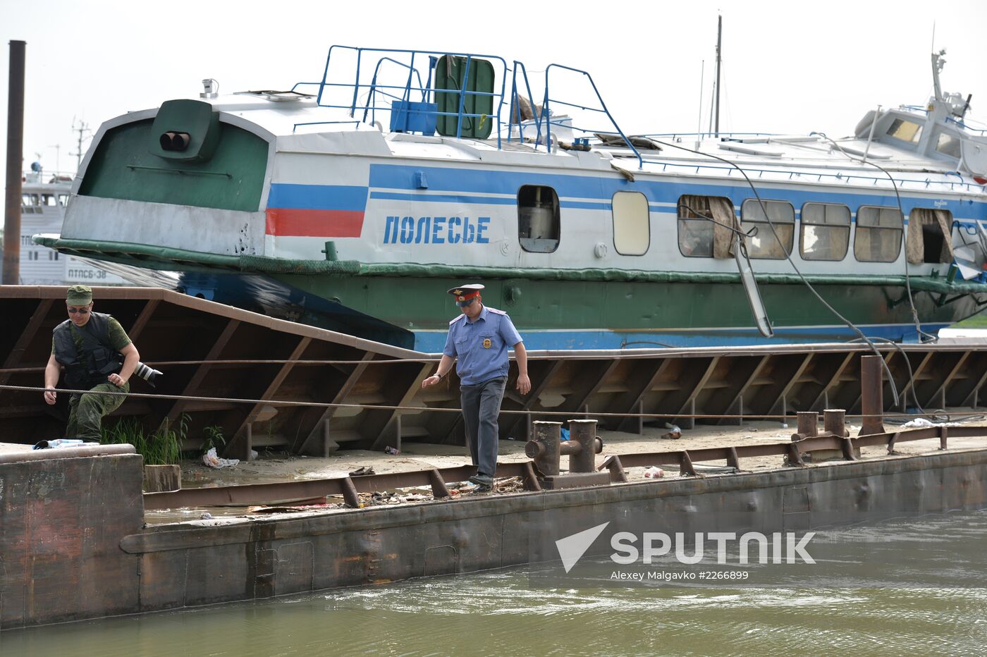 Sunken passenger ship lifted from Irtysh River