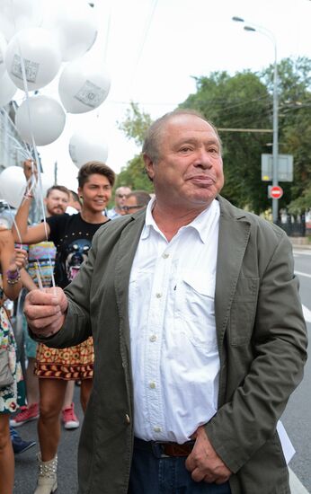 'School of Modern Drama' theater cast hold meeting