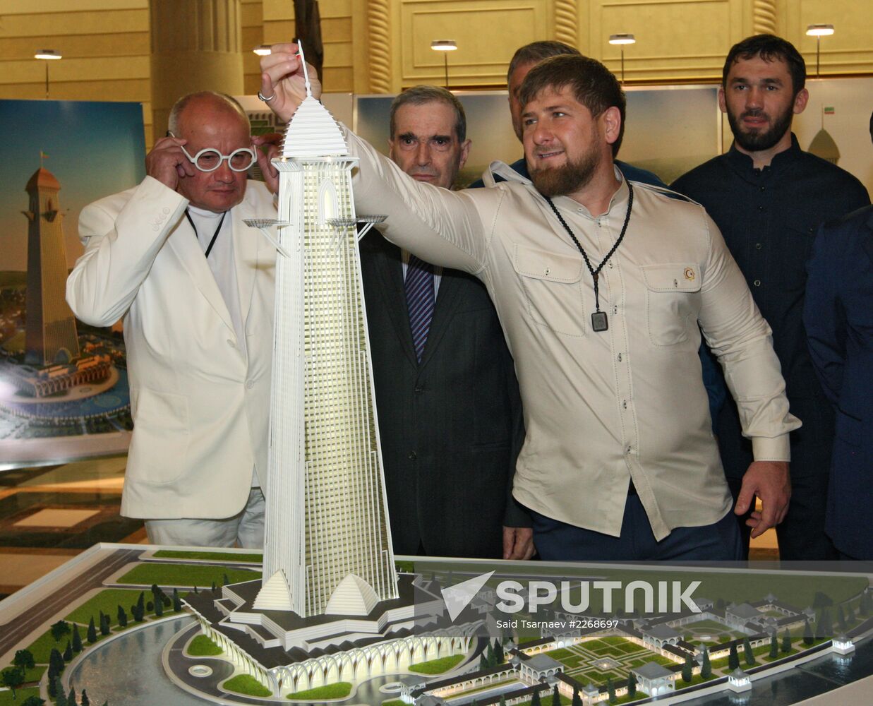Presentation of high-rise Grozny-City 2 complex