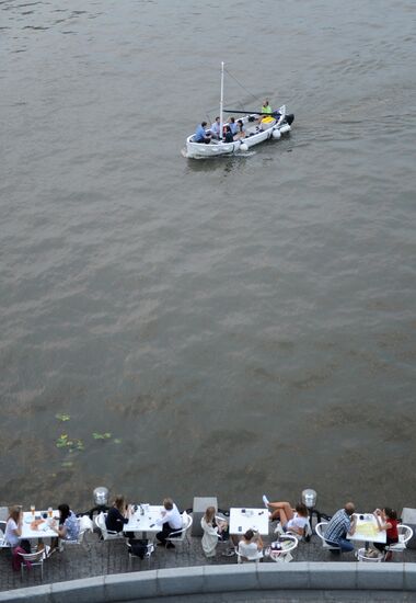 Outdoor Cafes in Moscow