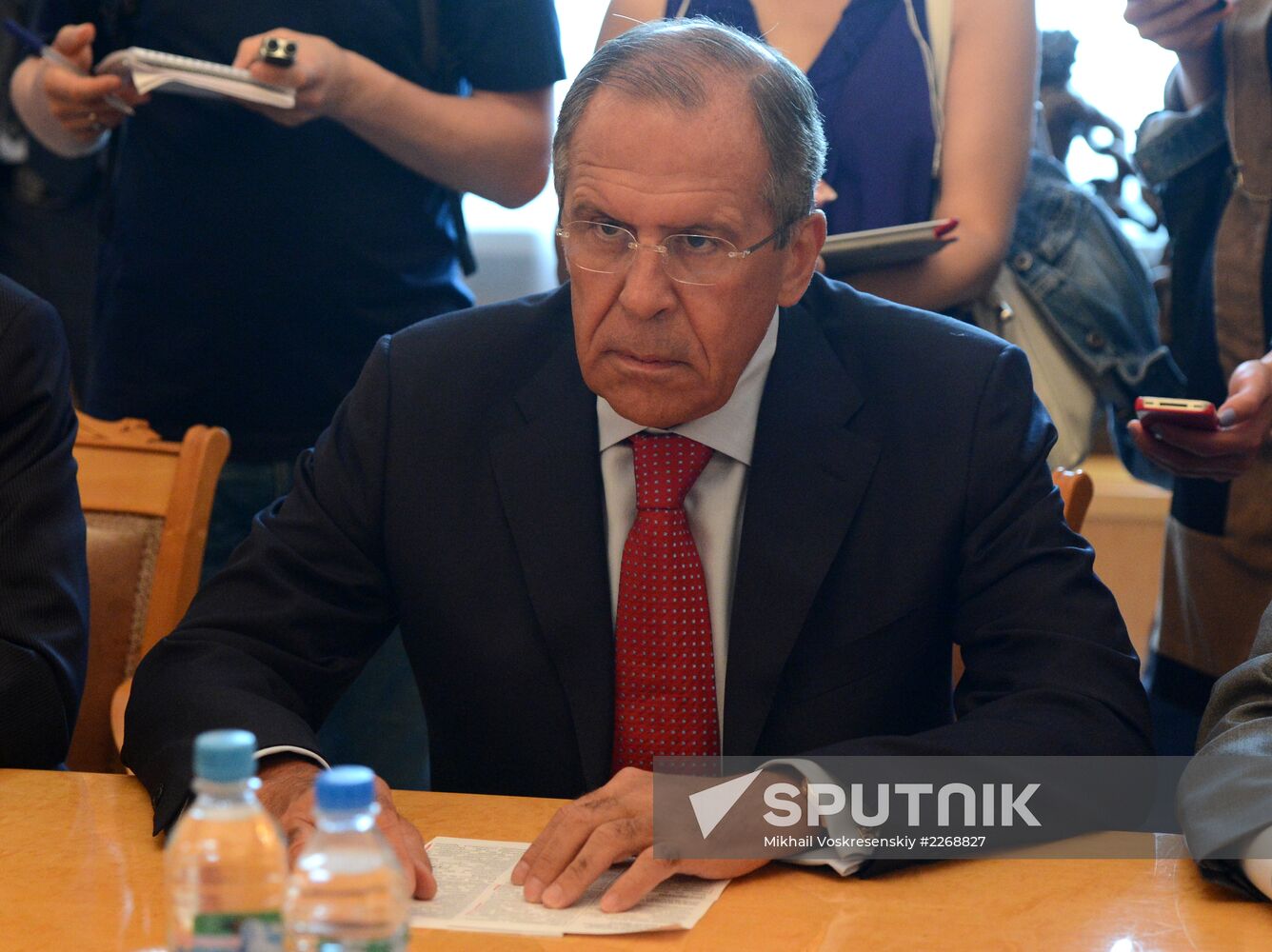 Russian FM Lavrov meets with Palestinian delegation head