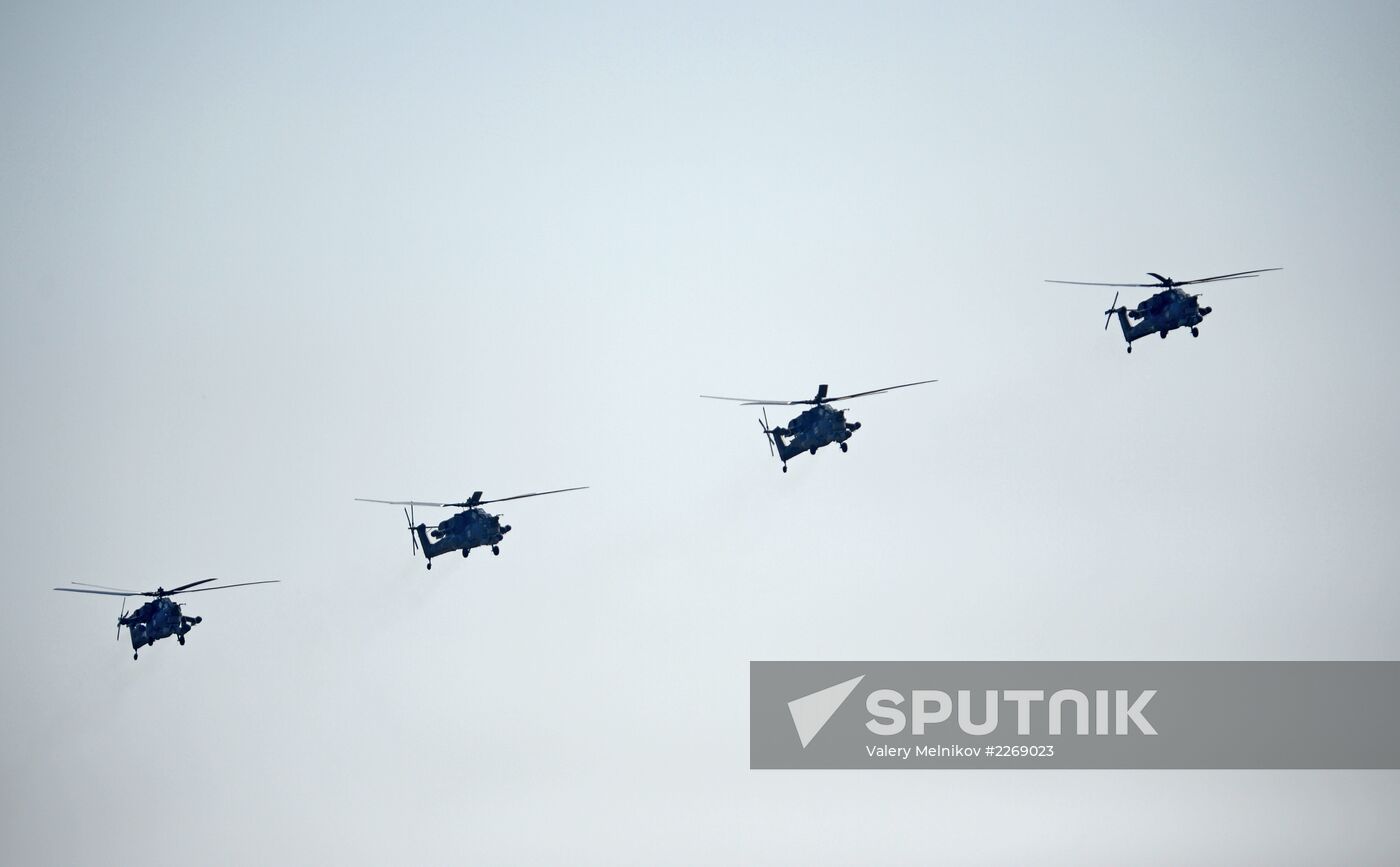 Training flights for air show MAKS-2013