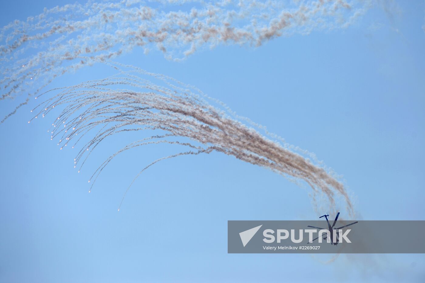 Training flights for air show MAKS-2013