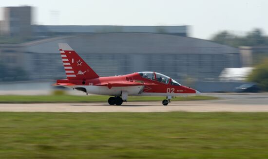Yak-130 in new-old livery of Yak Aircraft Corporation