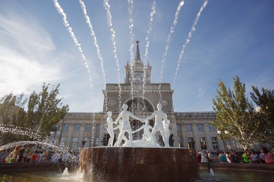 Recreated Children's Round Dance fountain unveiled in Volgograd