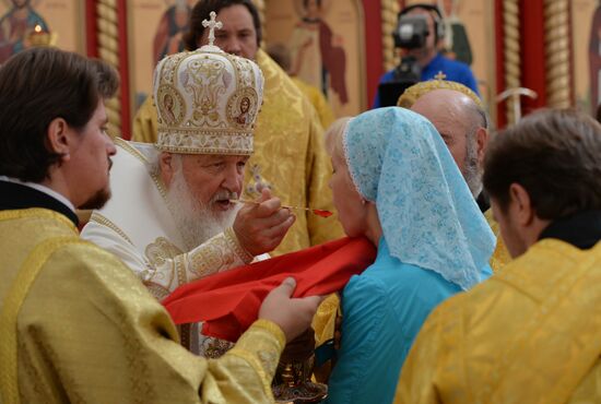 Patriarch Kirill consecrates Church of Saint Vladimir the Great