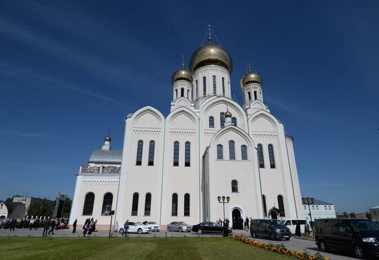 Patriarch Kirill consecrates Church of Saint Vladimir the Great