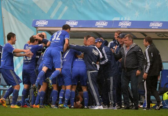 Russian Football Premier League. Dynamo vs. Zenit