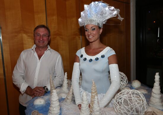 Russian Night: From Siberia With Love dinner performance