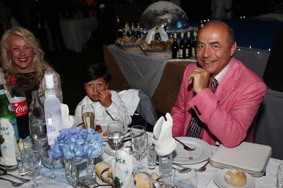 Russian Night: From Siberia With Love dinner performance