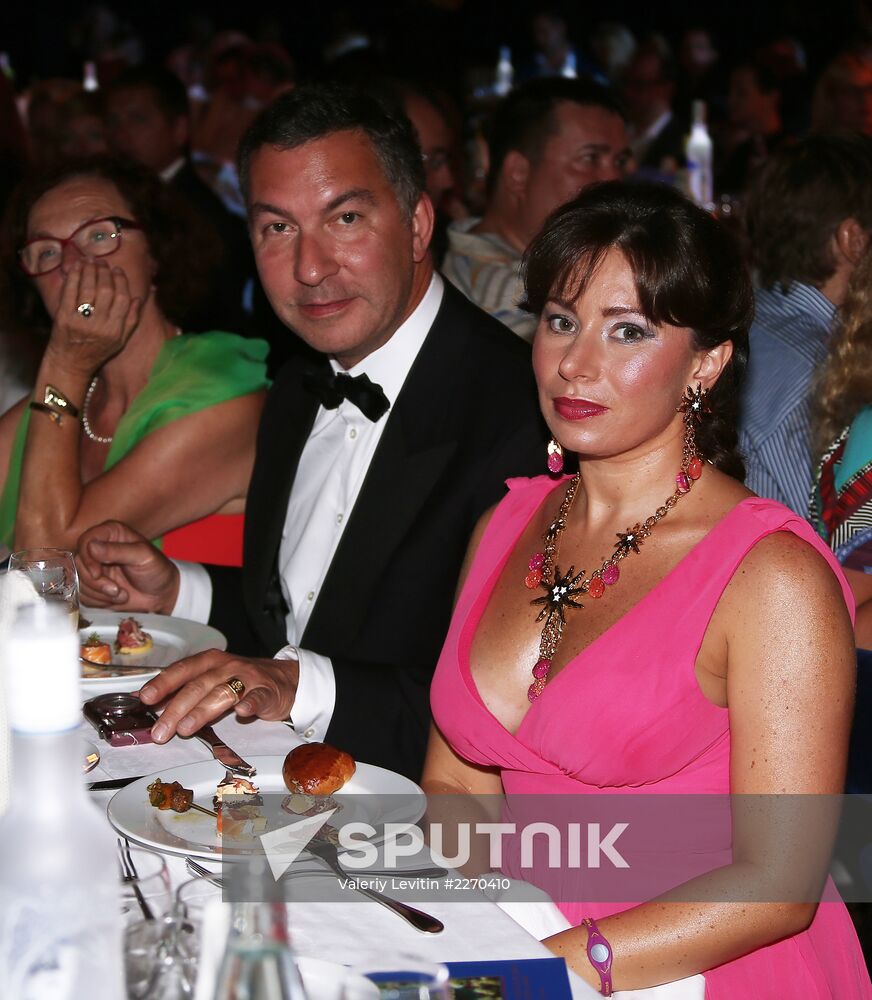 Russian Night: From Siberia With Love dinner performance