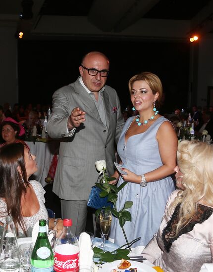 Russian Night: From Siberia With Love dinner performance