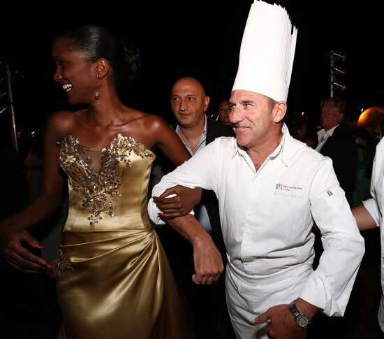 Russian-French gastronomic seasons open in Cannes