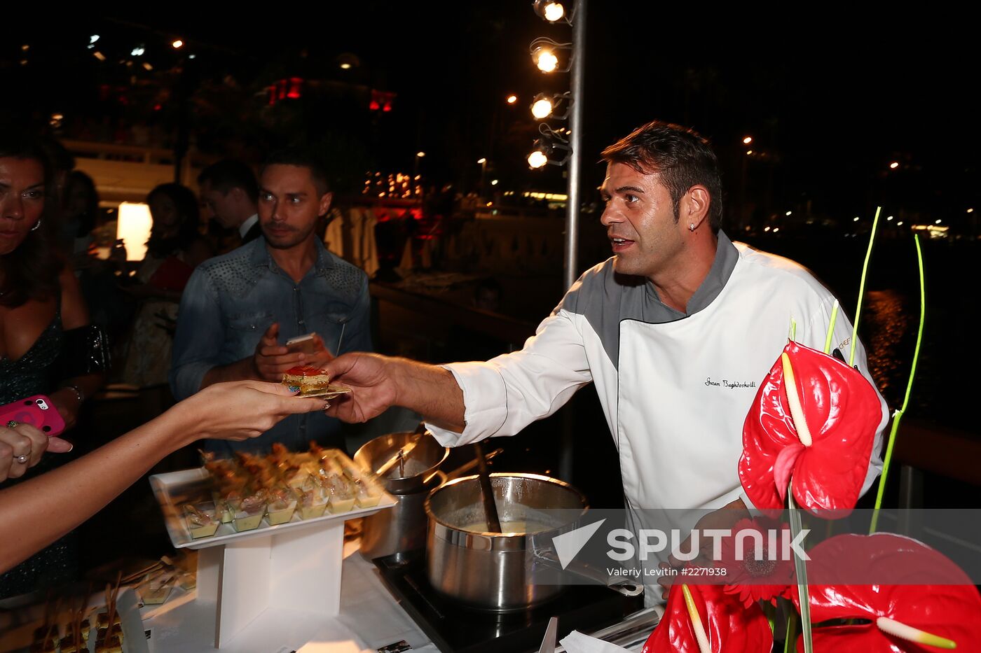 Russian-French gastronomic seasons open in Cannes
