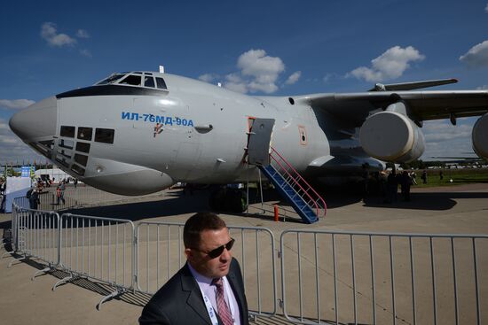 MAKS-2013 airshow. Day 2