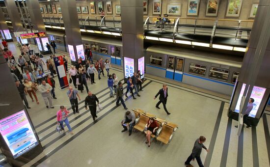 First virtual store opens in Moscow Metro