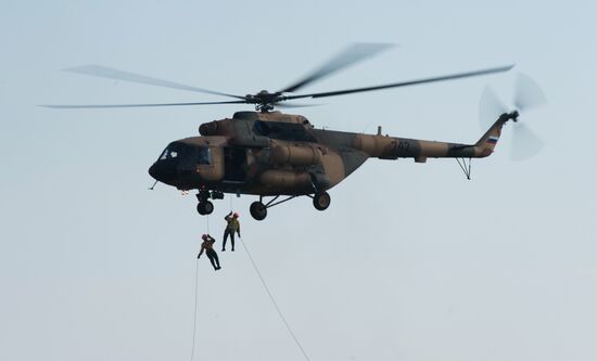 Air show at MAKS 2013