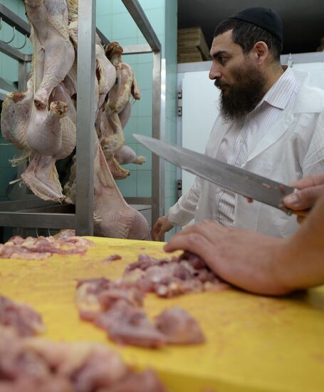 Making kosher food