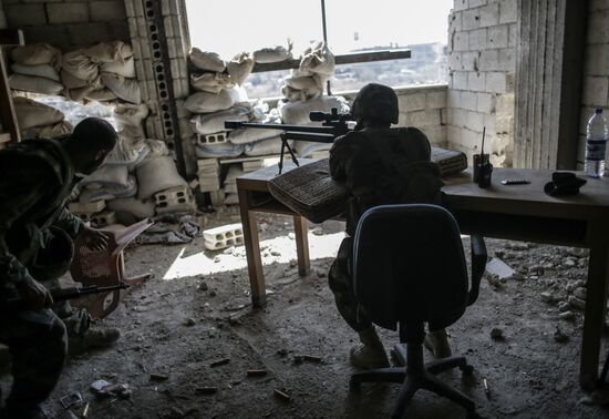 Syrian Army in Damascus outskirts