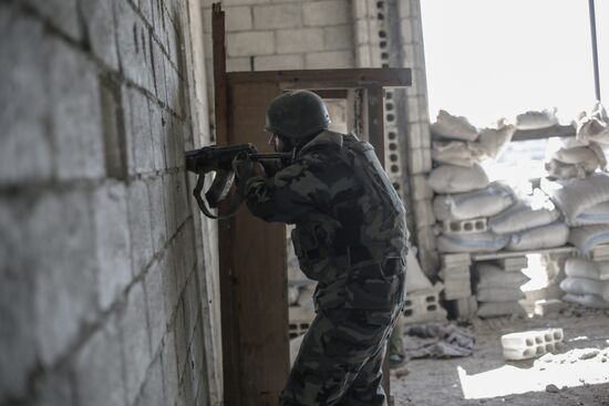 Syrian Army in Damascus outskirts