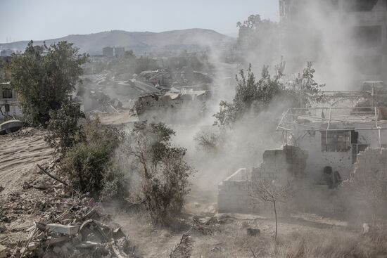 Syrian Army in Damascus outskirts