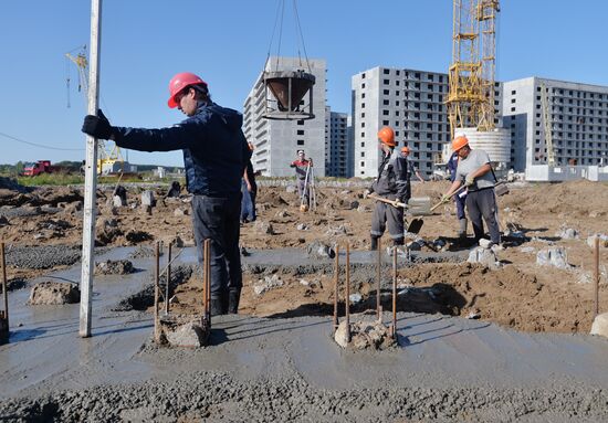 Prostorny neighborhood under construction in Novosibirsk