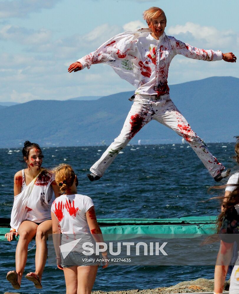 Holi festival of colors in Vladivostok