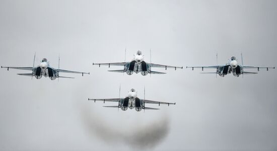 MAKS-2013 Aviation and Space Salon. Day Five