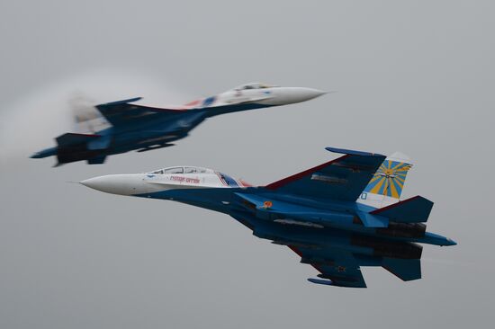 Closing of MAKS-2013 Aviation and Space Salon