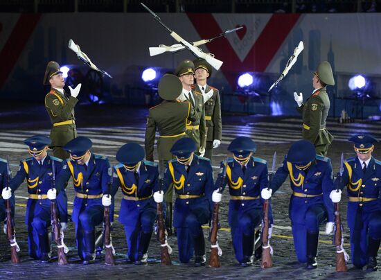 Spasskaya Tower Festival opens in Moscow